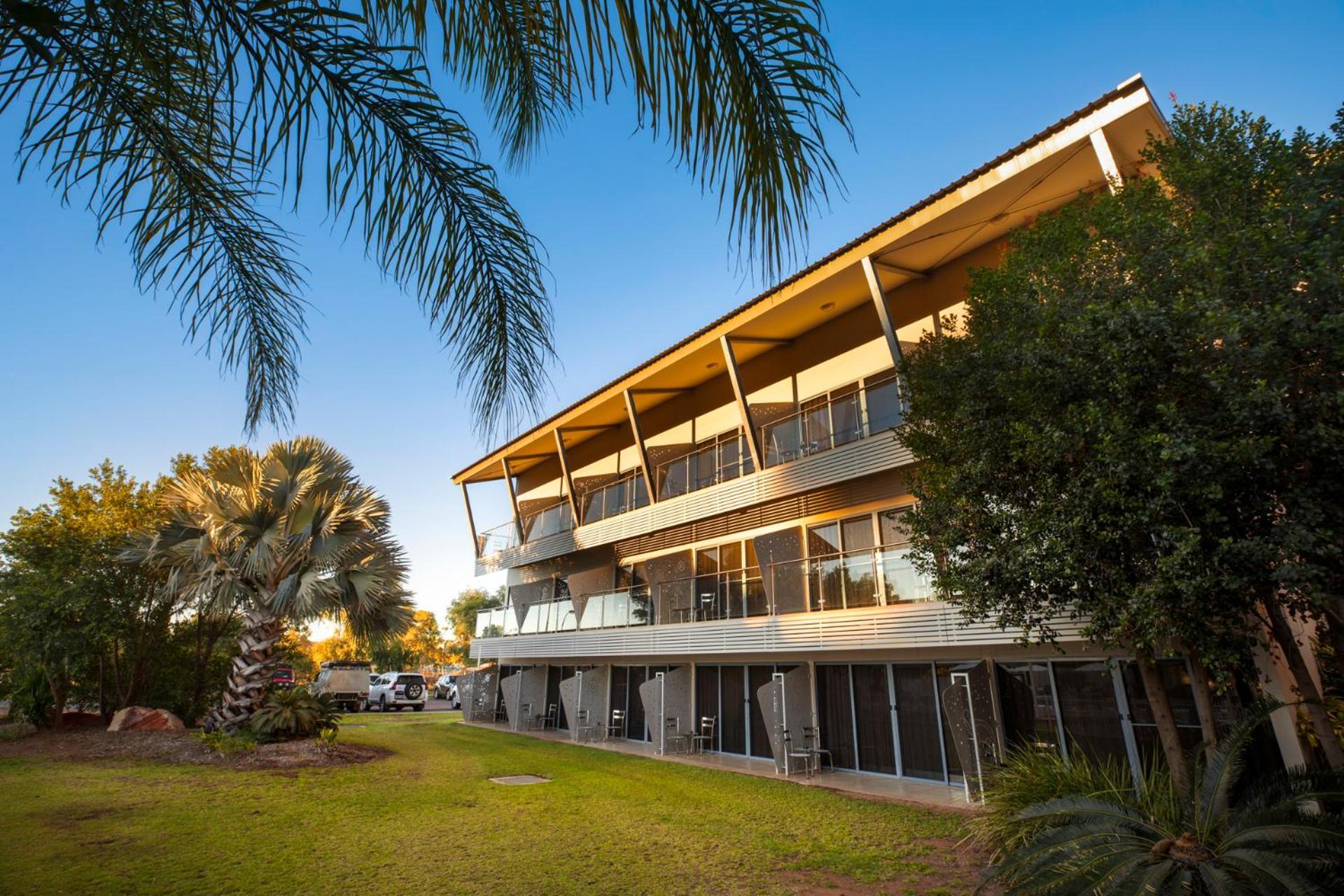 Crowne Plaza Lasseters By Ihg 4* Alice Springs