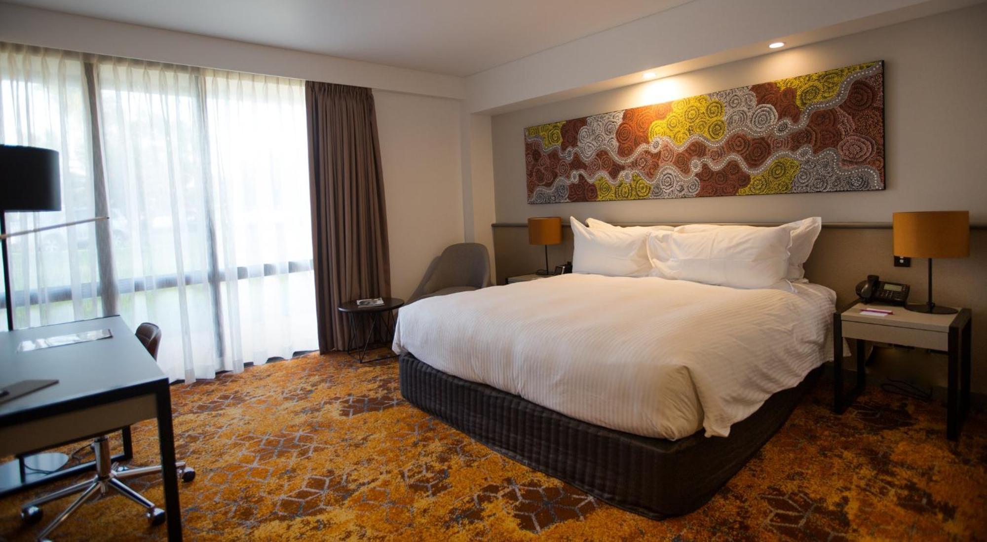 Hotel Crowne Plaza Lasseters By Ihg Alice Springs